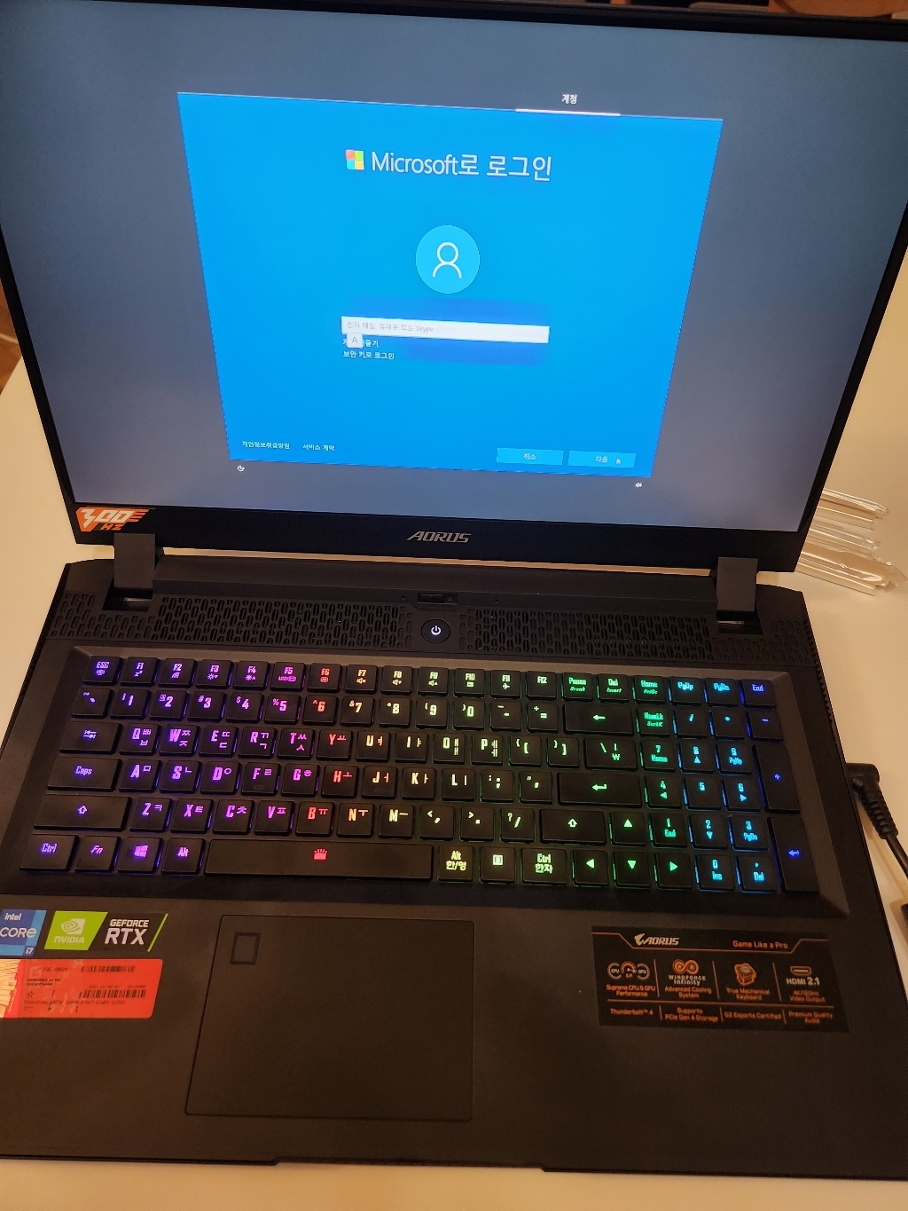 AORUS 기가바이트 노트북 173