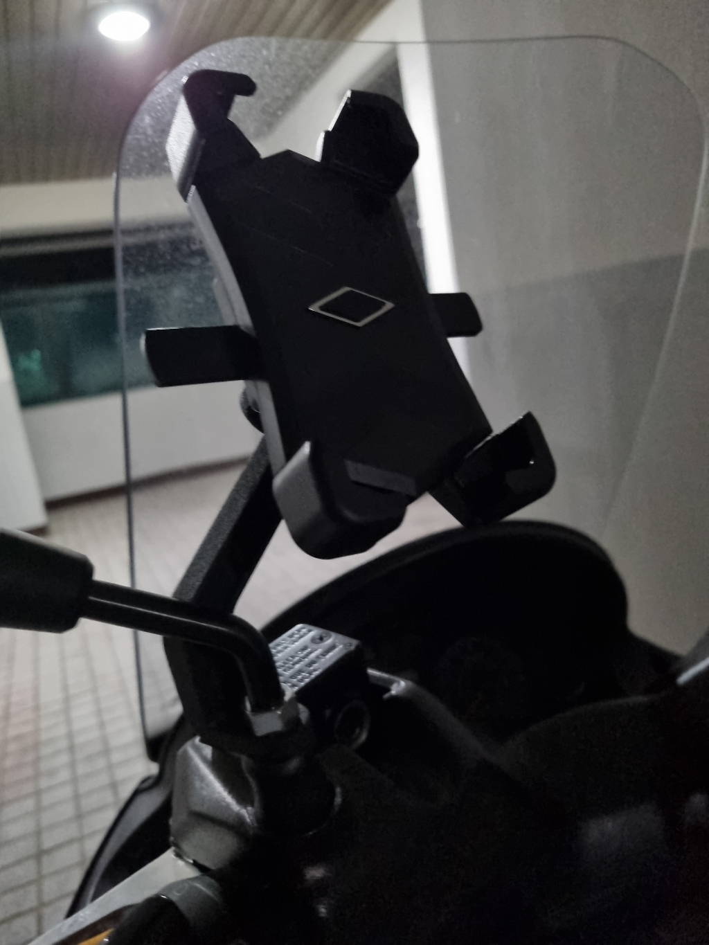 라별 제우스 자전거 오토바이 휴대폰 거치대