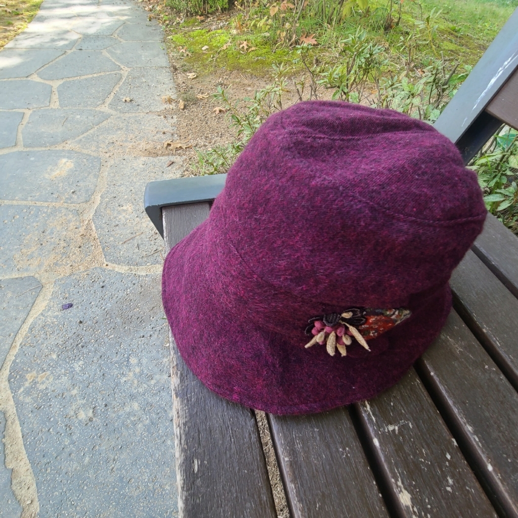 강록이네 겨울중년여성모자 엄마 할머니 예쁜 간절기 벙거지 사이즈조절벨크로