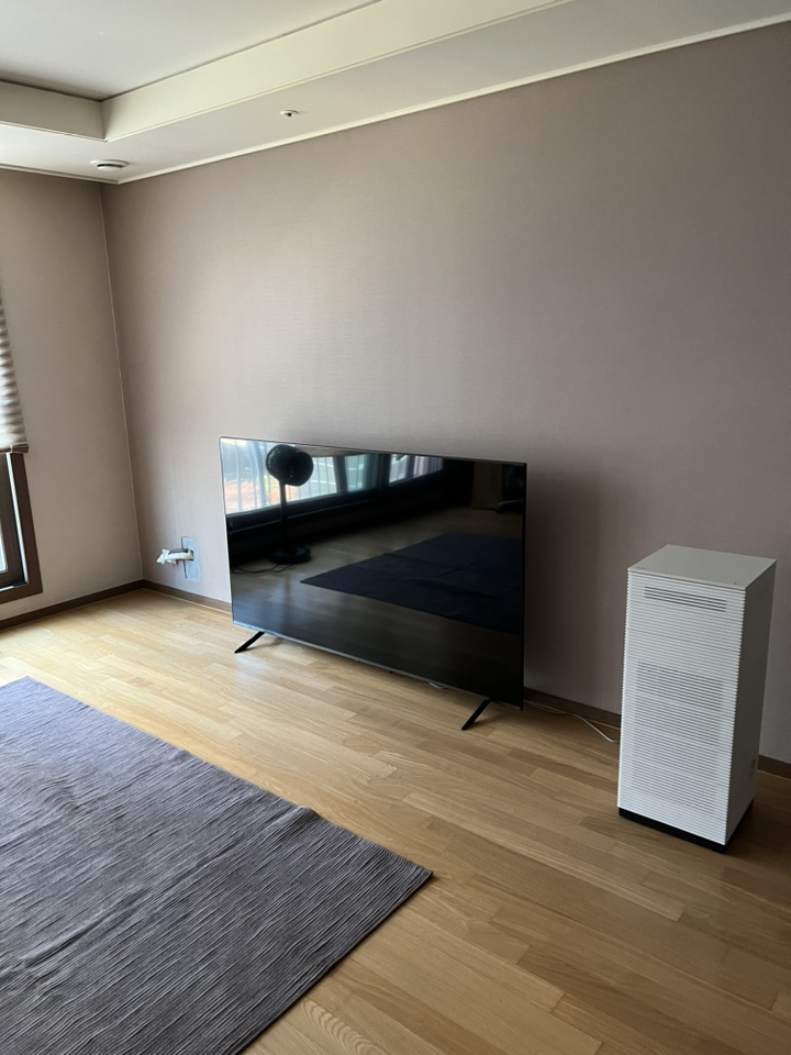 전자 4KUHD QNED TV