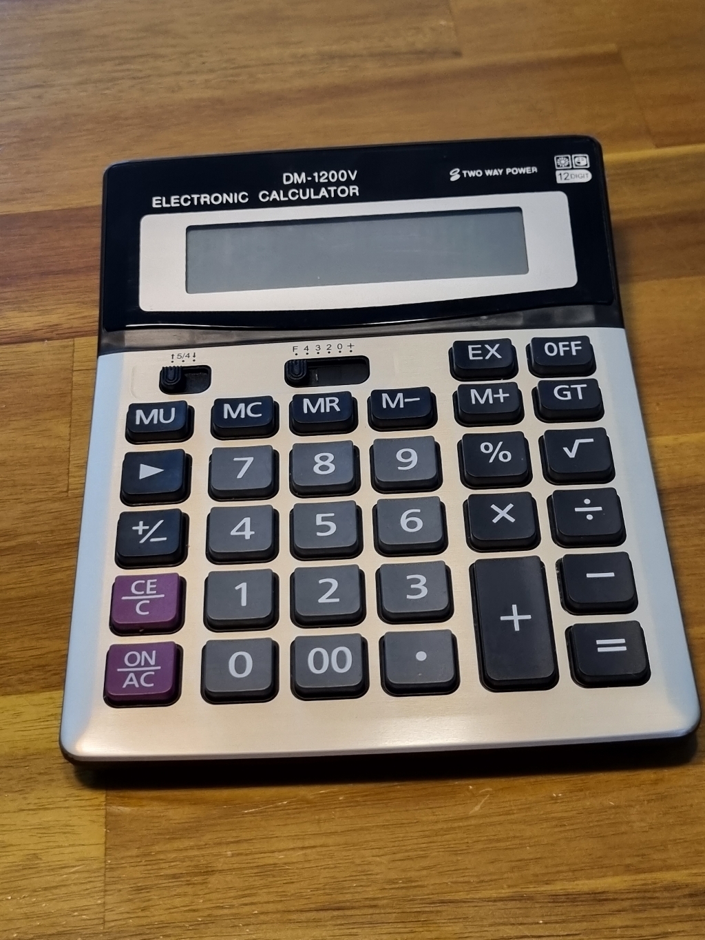 태양열 전자계산기 D-1200V