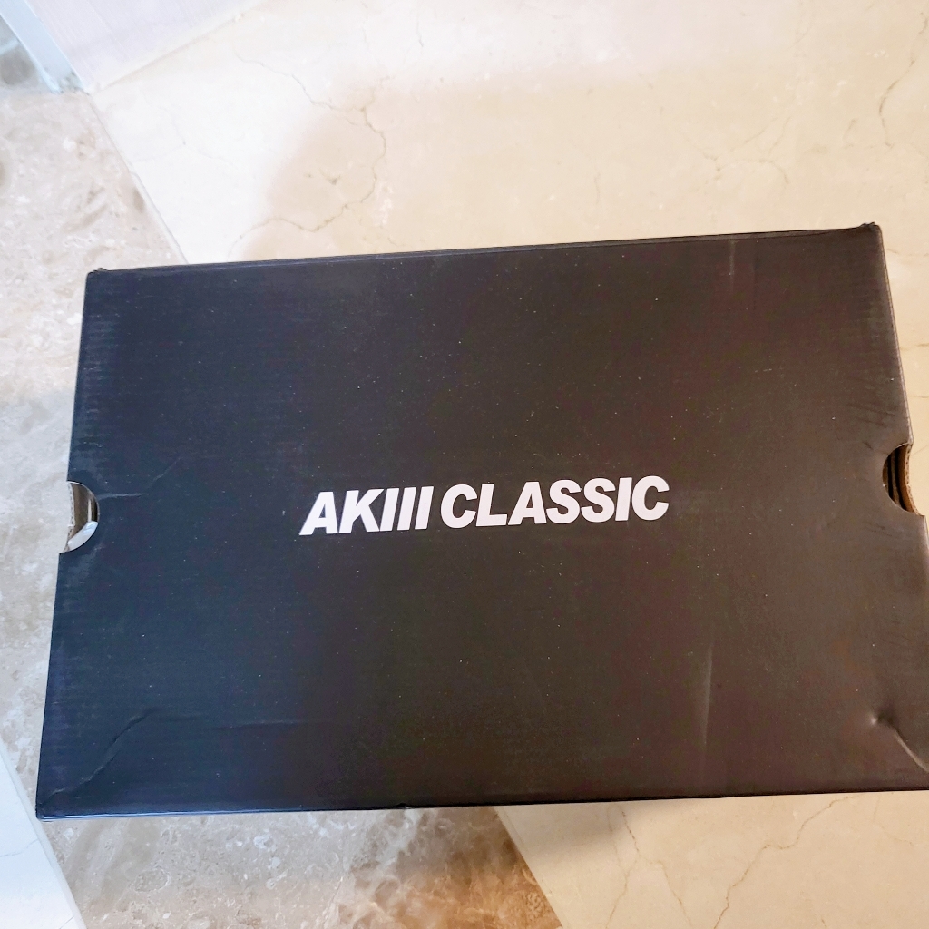 남녀공용 헤리티지 조거 운동화 AKAKFUW05