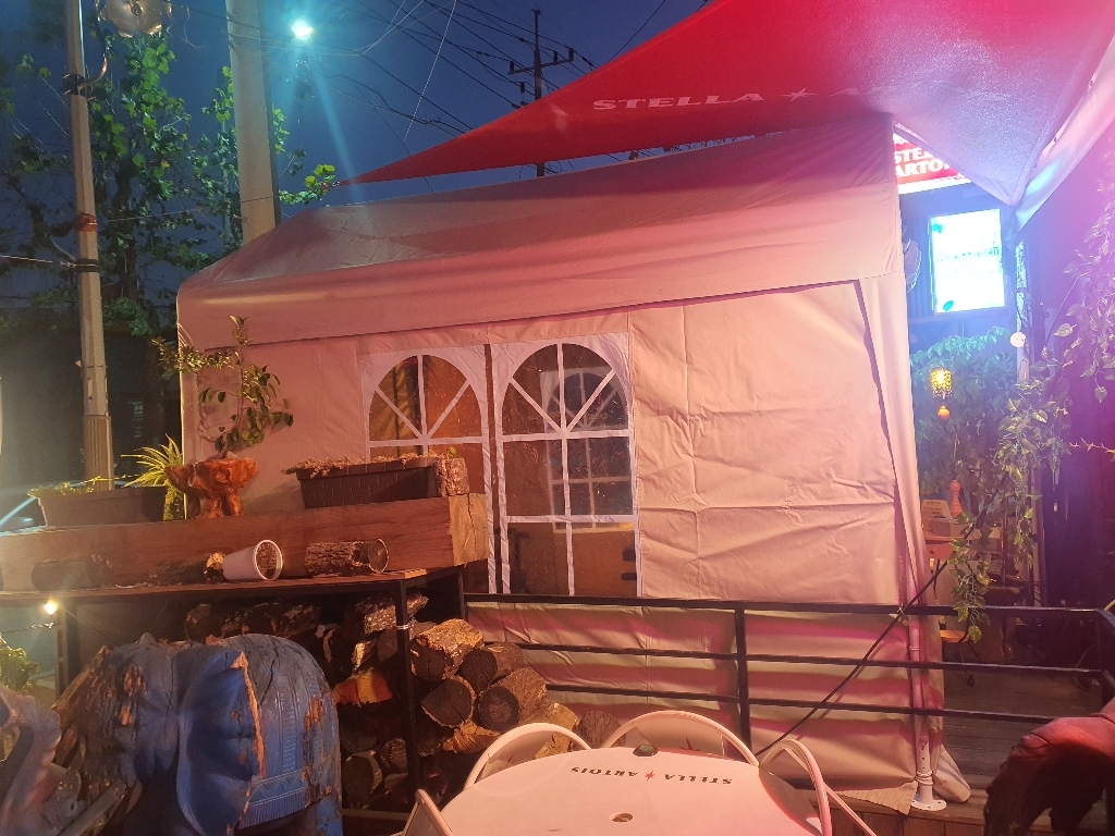 캐노피 천막 텐트 몽골 캠핑 야외용 포장마차 옥상 테라스 바람막이 접이식