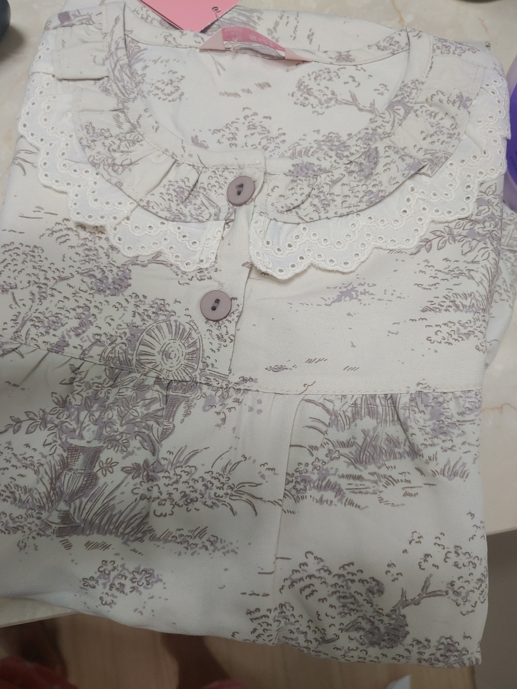SOO 오솔길 크림 패턴 아동 파자마