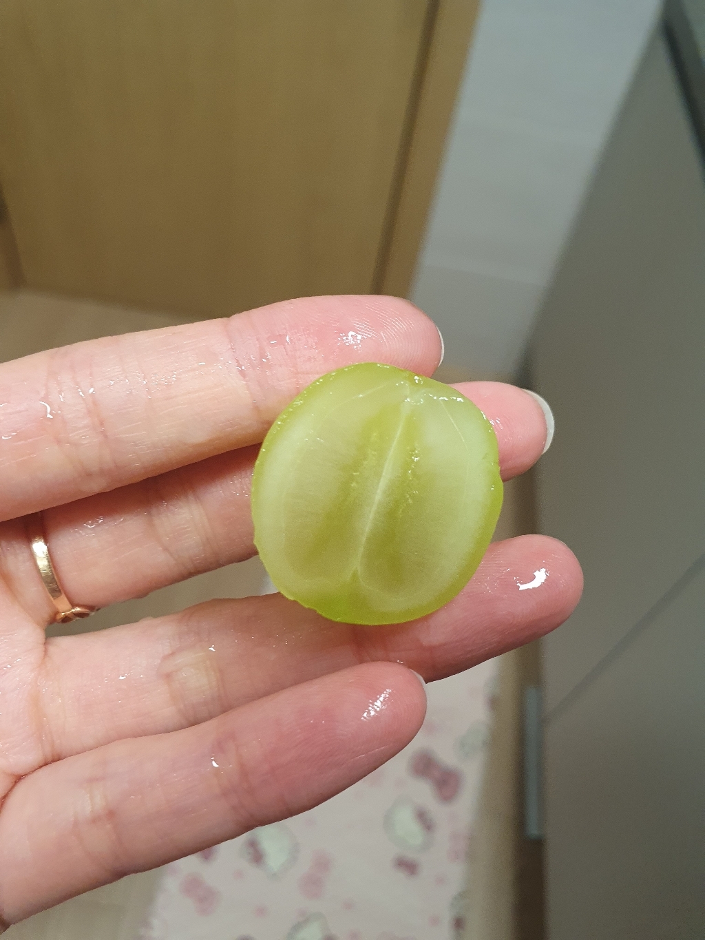 곰곰 영동 샤인머스켓