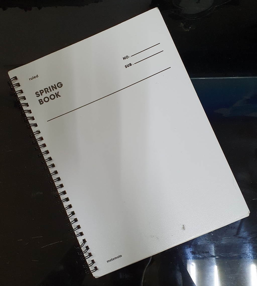 모트모트 오리지널 스프링북 룰드