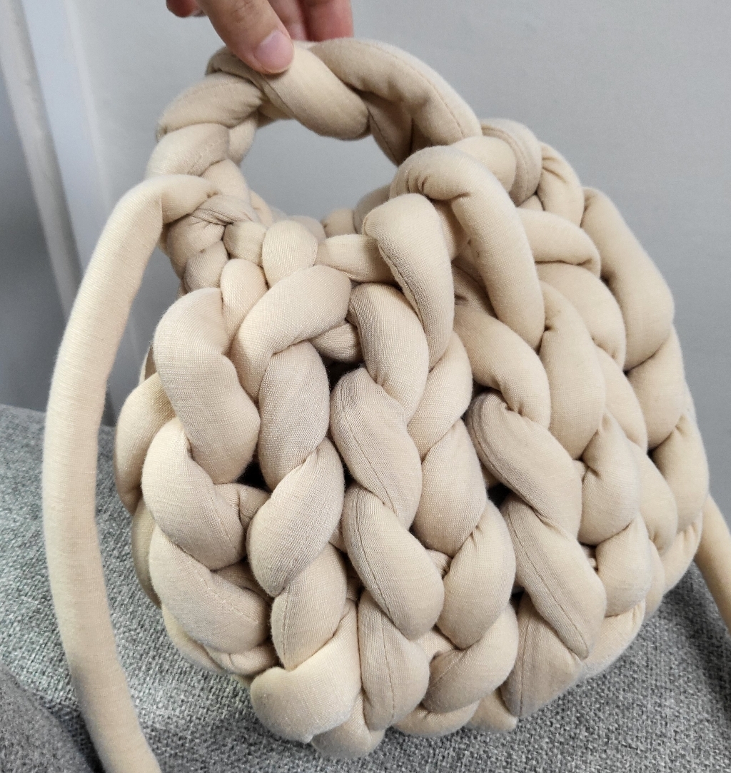 우먼스9999 자이언트얀 뜨개실
