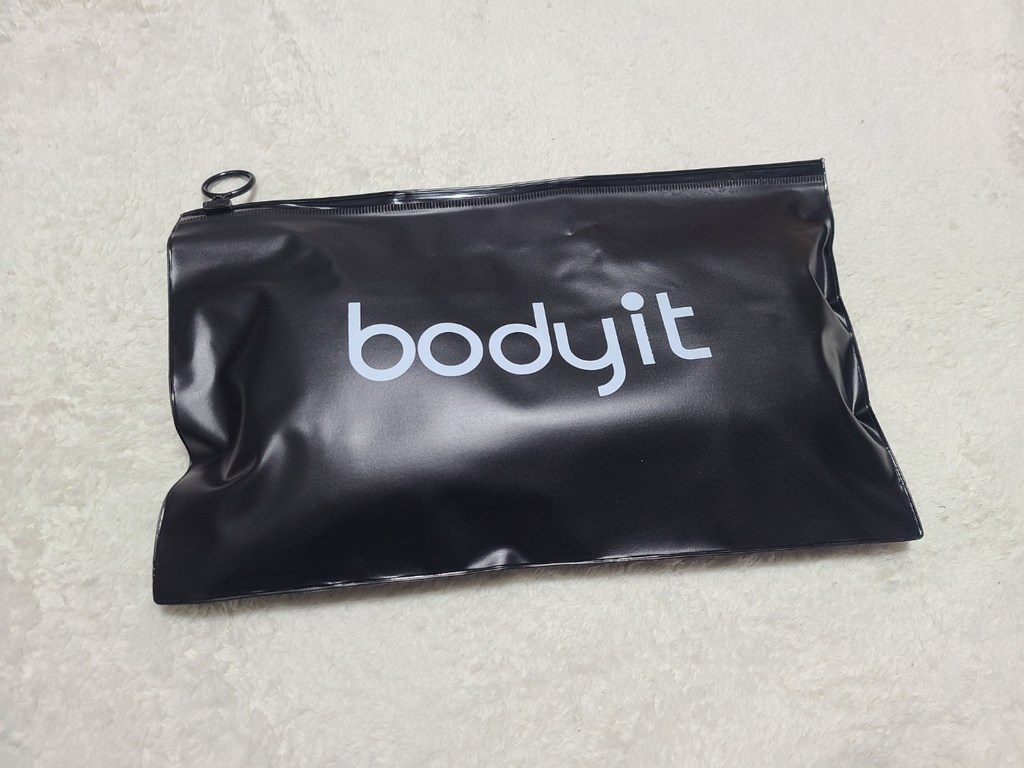 바디잇 무릎 보대