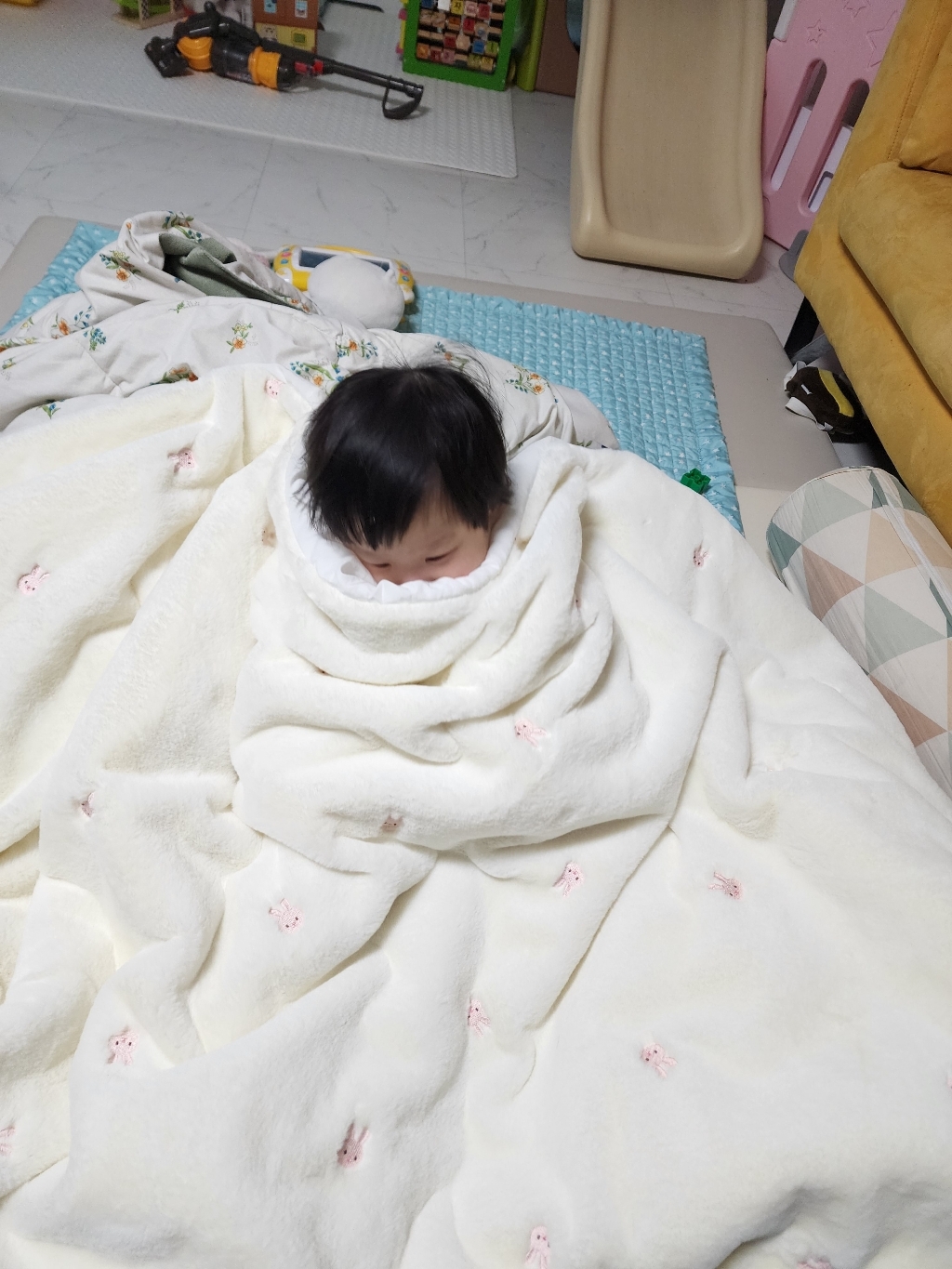 아리베베 유아용 극세사 자수 양면 모달 차렵 이불