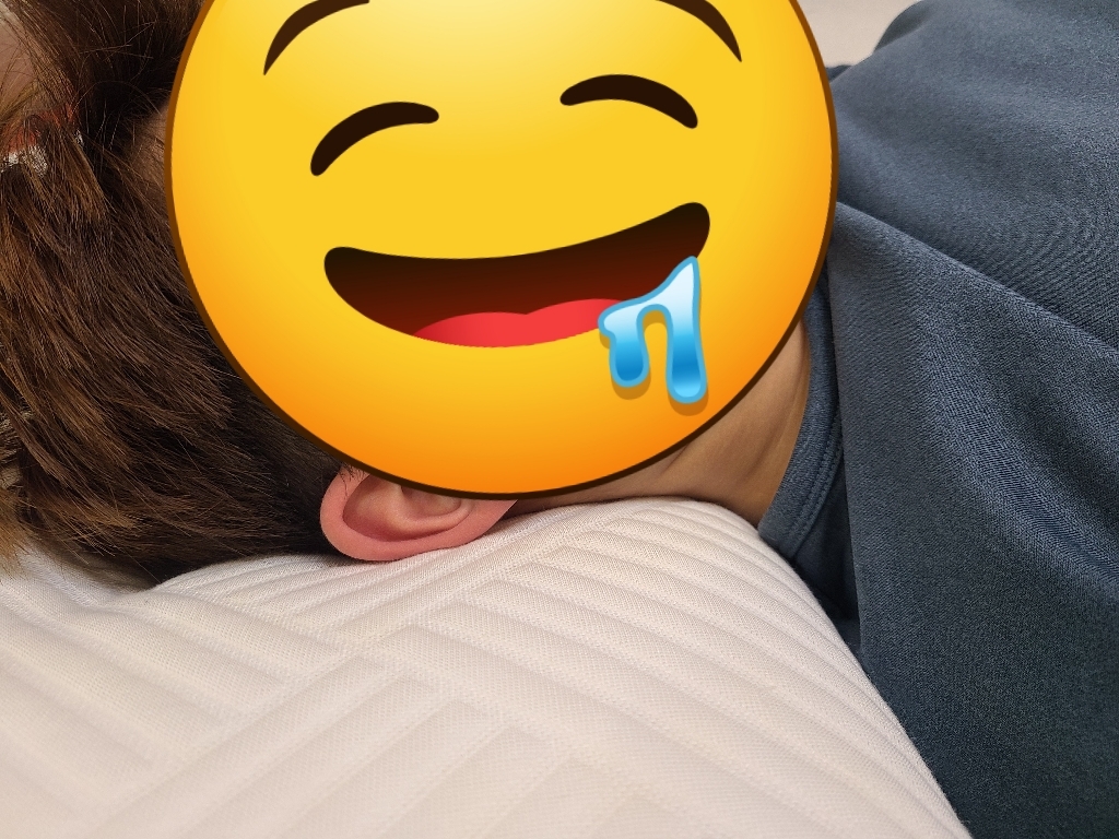 흔들리지 않는 안락함/코지엔젤 메모리폼 경추 거북목 베개