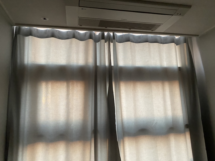 쿠웅 힘센 압축봉 커튼봉 까지