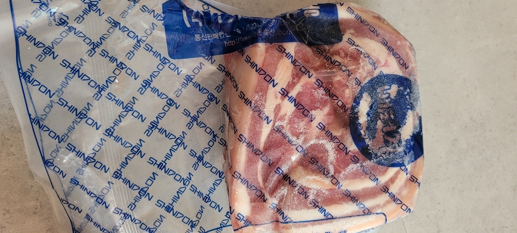 미국산 초이스 아롱사태 소사태 양지 홍두깨살 도가니 스지 우족 소사골 소목뼈 알사태 우삼겹
