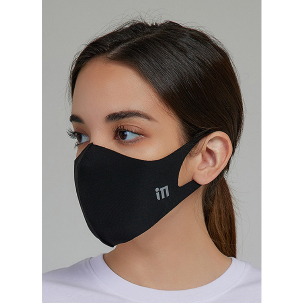 여름철 쾌적함을 제공하는 마스크