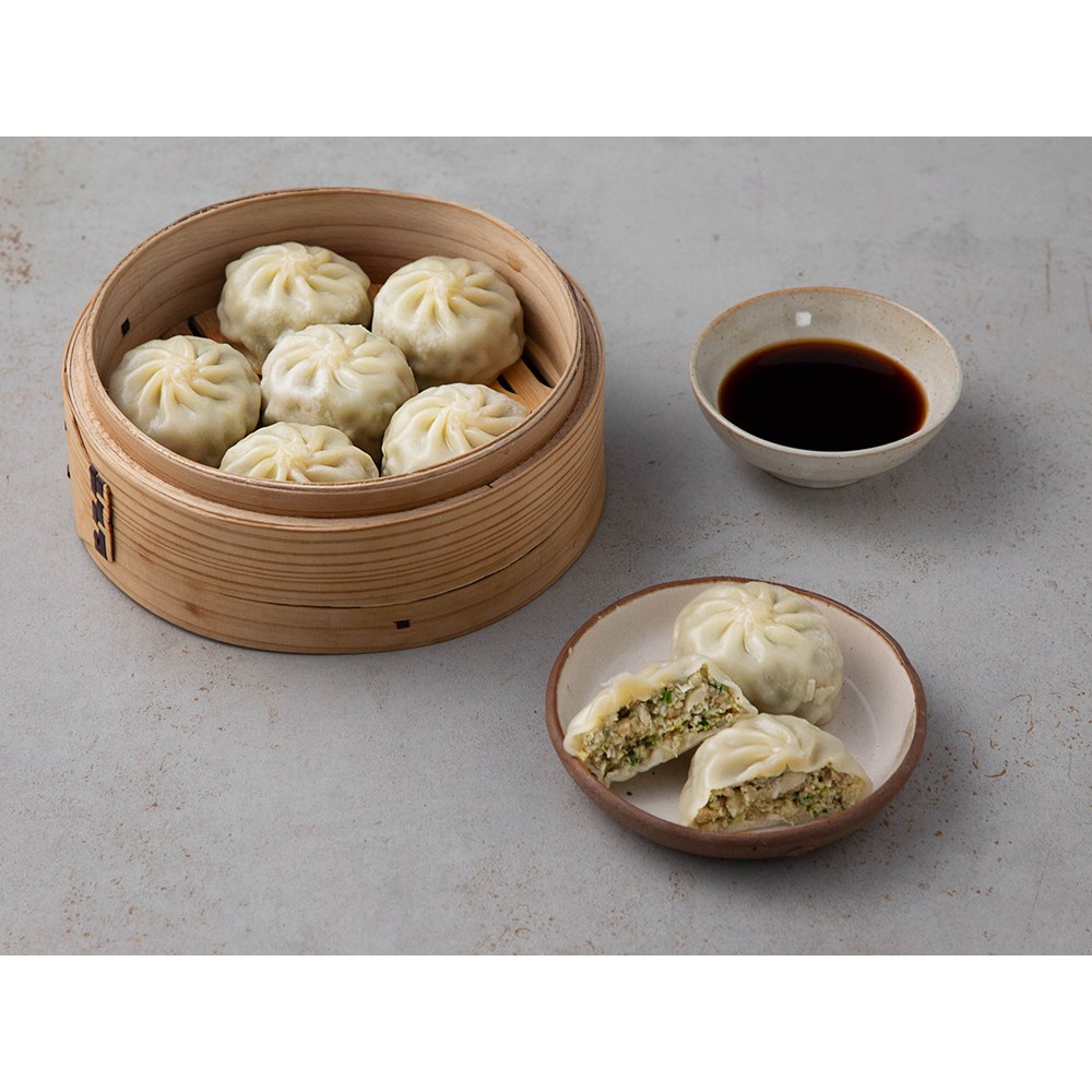 30년 장인의 손맛, 쉐프엄지 담백한 왕찐만두로 당신의 식탁에 행복을 더하세요.