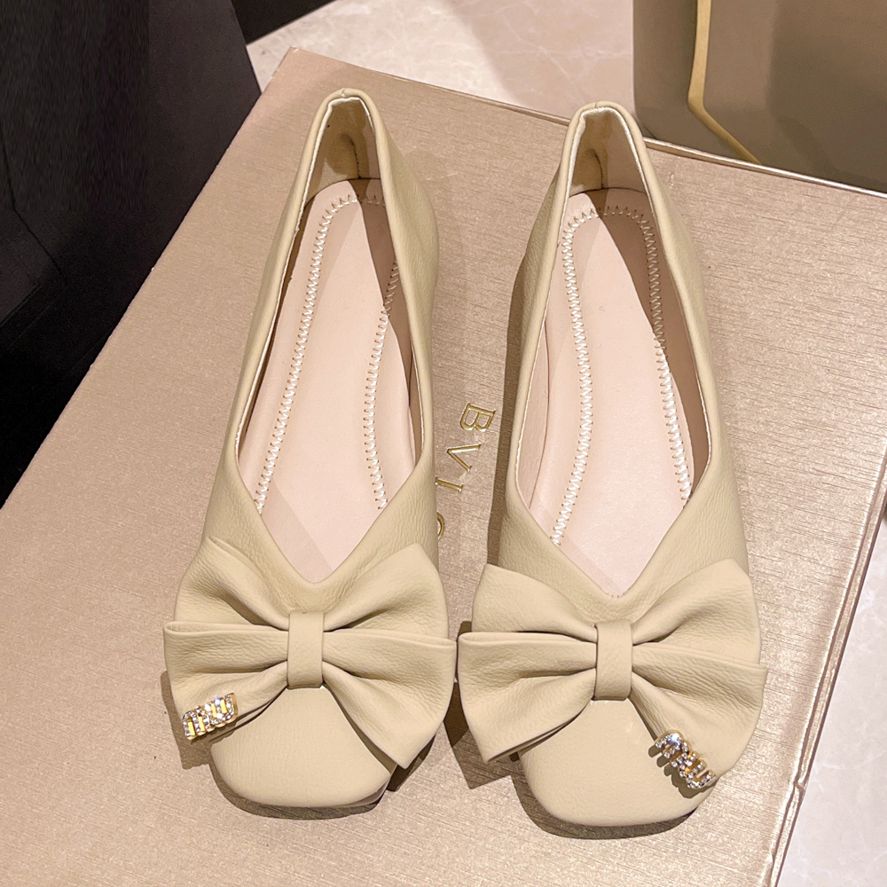 발걸음에 설렘을 더하는, 스타앤코 리본 플랫슈즈