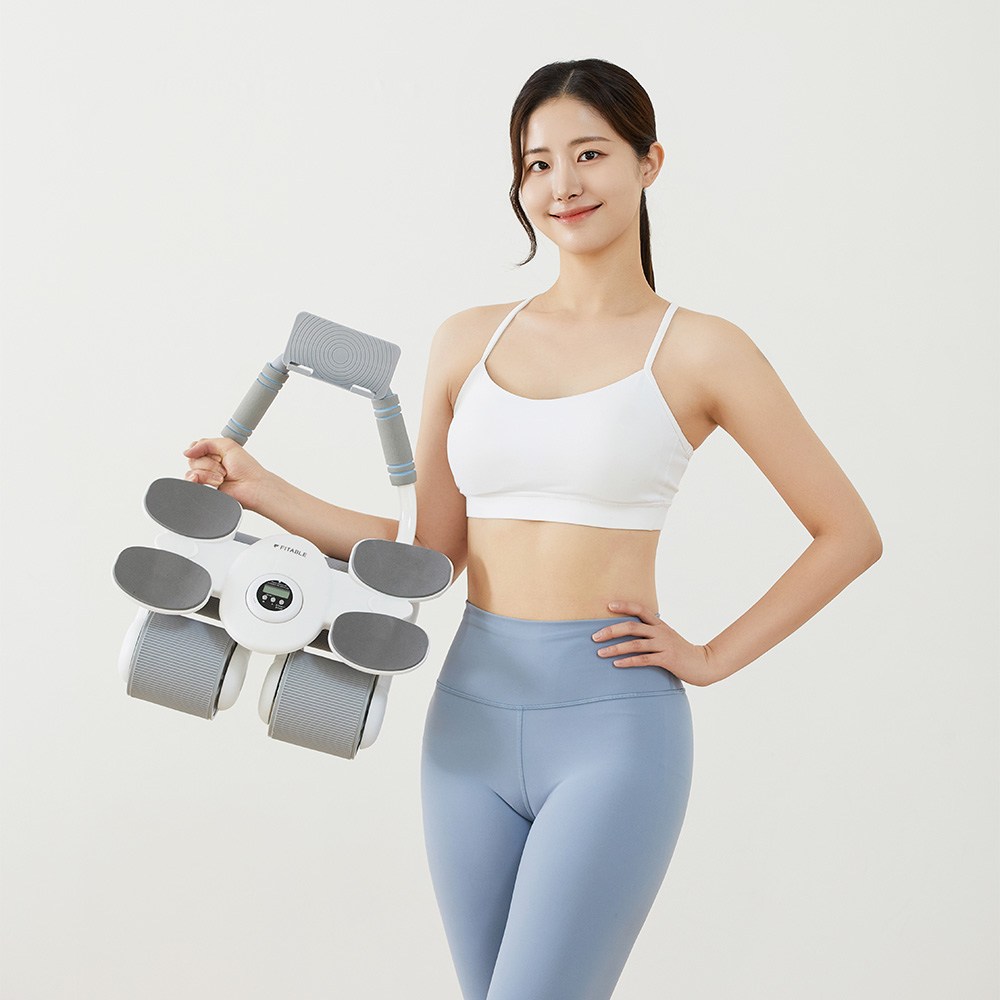 초보자도 즐겁게 복부 운동하기에 이상적인 핏에이블 AB슬라이드 쿼드