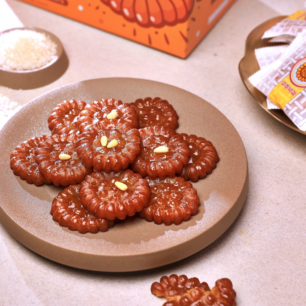 촉촉한 달콤함으로 떠나는 미식 여행, 우주약과