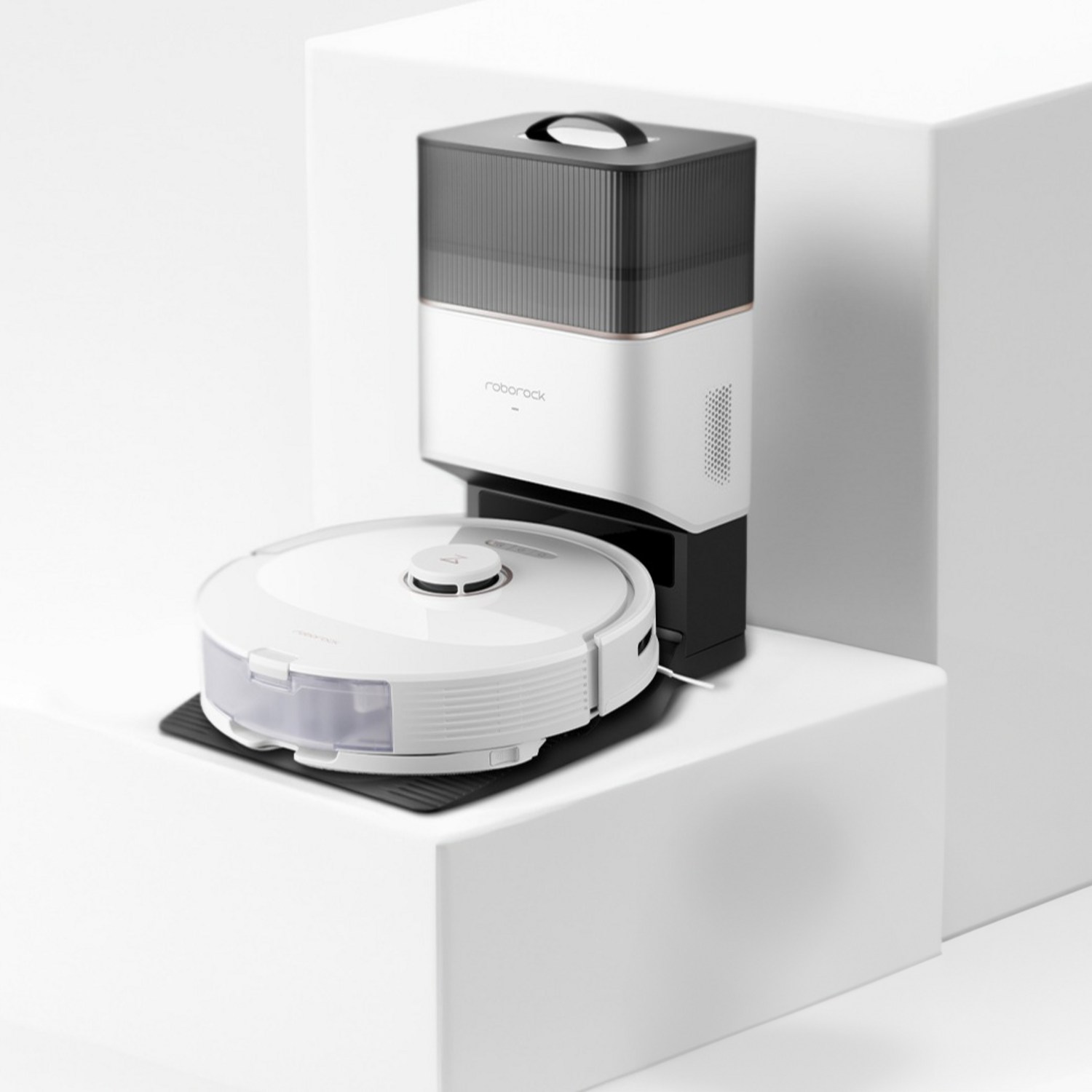 로보락 Q8 MAX PLUS: 집안 청소를 혁명화하는 강력한 로봇청소기