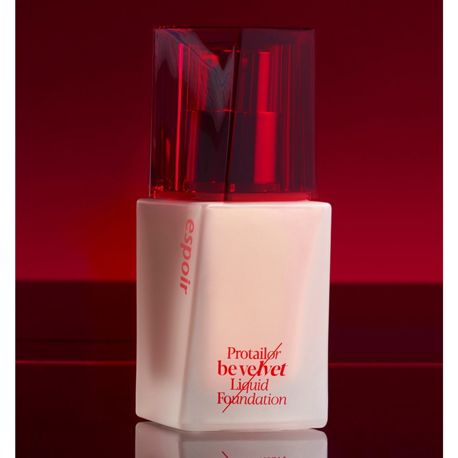 에스쁘아 프로 테일러 파운데이션 비 벨벳: 완벽한 피부를 위한 믿음직한 선택