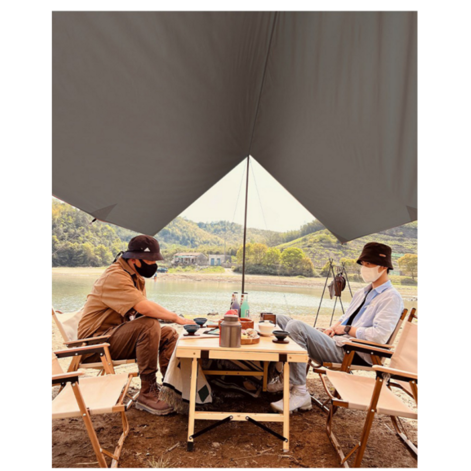 야외 활동의 필수품, SAIVEINA 아웃도어 캠핑 타프