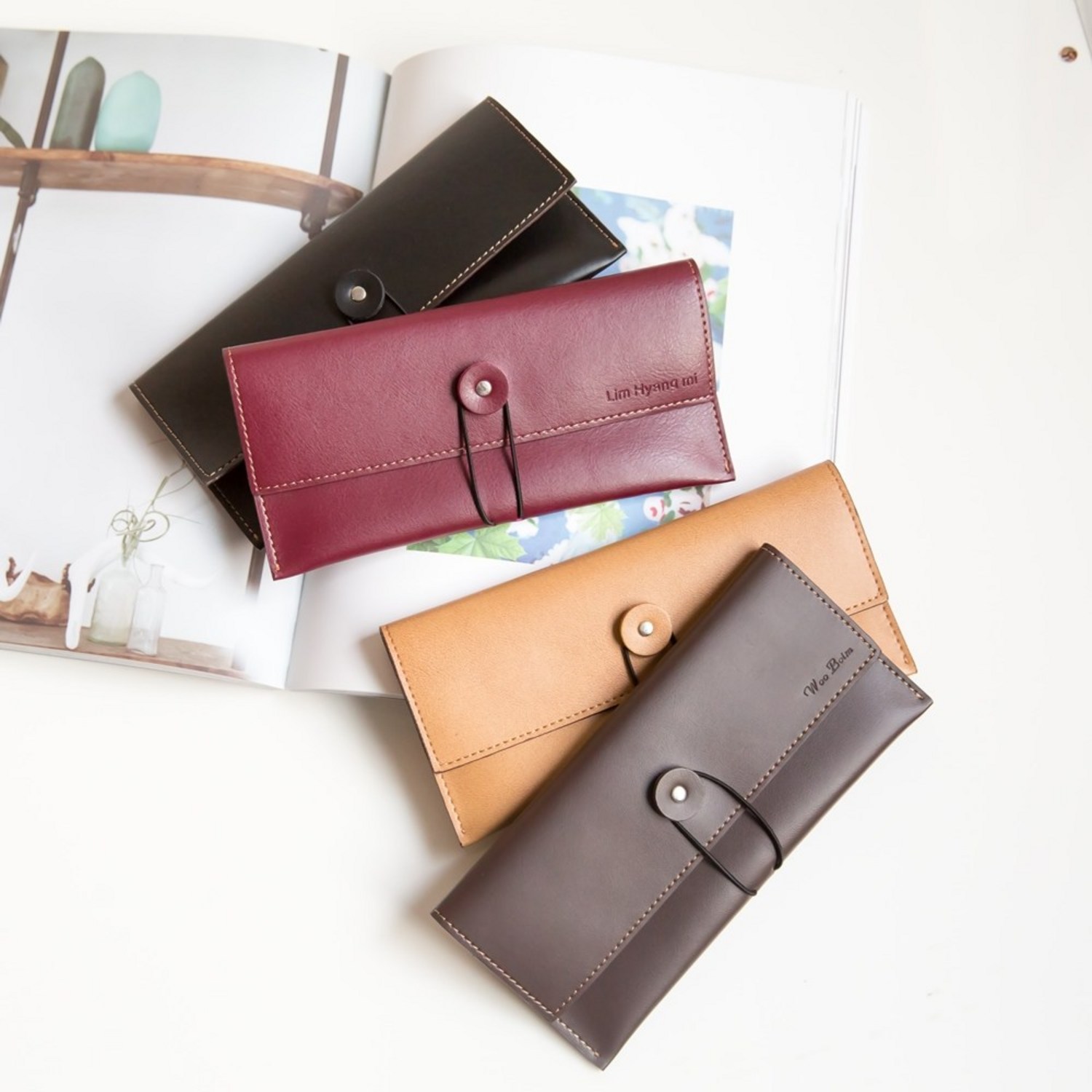 고급스럽고 실용적인 필통을 찾고 있다면 모두샵 수제 천연 가죽 필통이 이상적인 선택입니다.