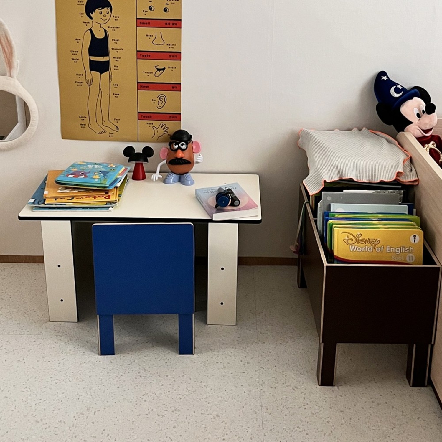 도든 데코타일로 나만의 공간을 새롭게 변화시켜보세요!