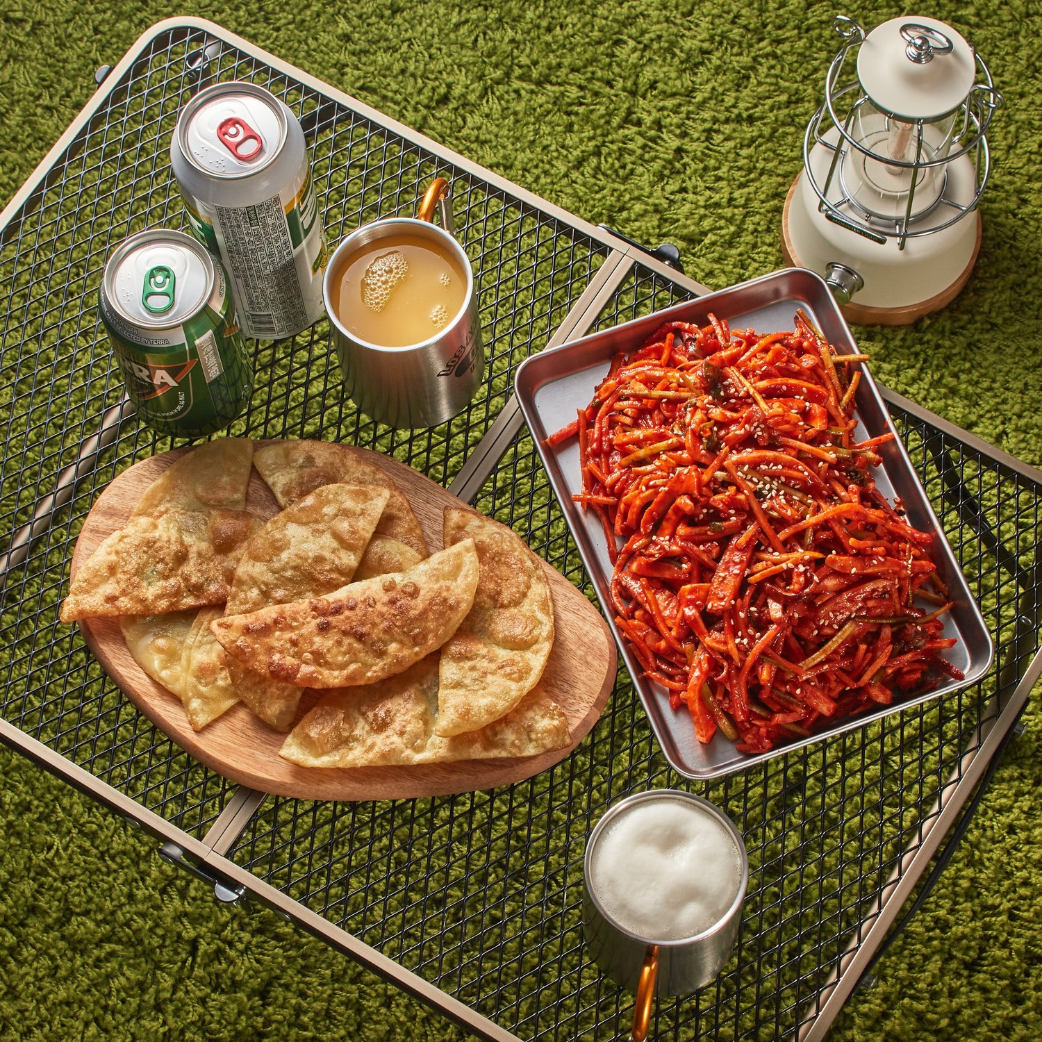 캠핑과 야외 모험에 완벽한 반고개 똘똘이 무침회 밀키트