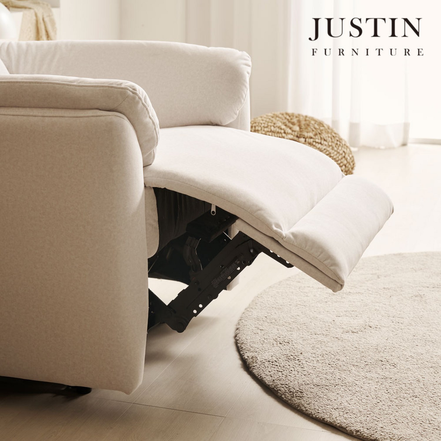 완벽한 안락함을 위한 이지클린 전동 리클라이너