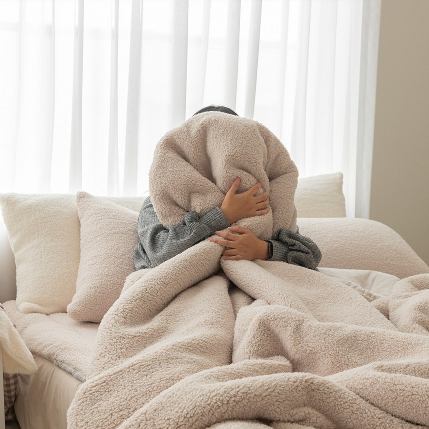 겨울철 꿈의 품으로, 온기브 리하임 양털 뽀글이