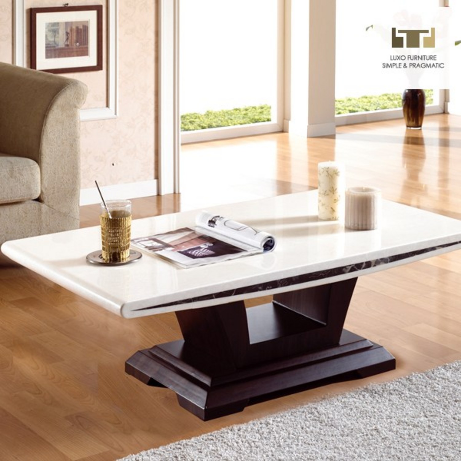 거실의 품격을 높이는 마법, 루쏘퍼니쳐 까르페 대리석 소파테이블