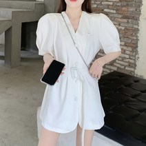 비비에모 카라넥 셔링 5부 소매 벨티드 숏 점프수트 01219