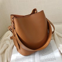 JCP 모던 태그 버킷 숄더백