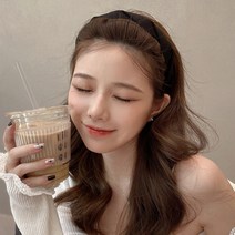 UM 러블리 트위스트 헤어밴드