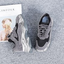 필라크 스니커즈