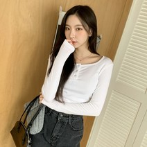 시크블랙 여성용 디크리 버튼 셔링 긴팔티 cpt11263k2b