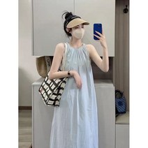 민소매 라운드넥 하늘색 원피스 바캉스룩 리조트원피스