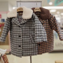 밀리밤 부평점21 NEW 카라 탈착 가능한 남녀 공용 패딩 코트~~ 와이드핏이라 기모티 입어도 활동하기에 편하고 핏도 예쁜 겨울 패딩 코트
