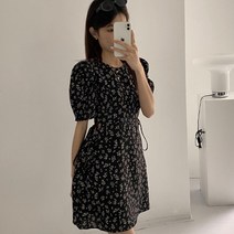 [랜덤플레이] 반팔 꽃무늬 허리트임 어깨 퍼프 원피스