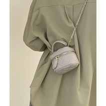 박은빈 휘뚜루마뚜루 귀여운 나일론 자라 여성 가방 화이트 베개백 린디백 여대생 있지 유나 만두