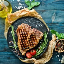 국내산 우리소 (육우) 티본 스테이크 드라이징 에이징 2~3등급 500g내외 (481-520g) 홈파티 식당 레스토랑 캠핑장 단체주문, 1개, 500g