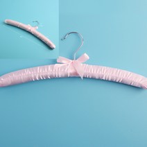 새틴 원단 옷걸이 핑크 양복옷걸이 명품옷걸이 벨벳옷걸이