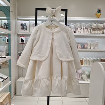 아가방 수성동아nc점 2023 FW~~ 백일 돌선물로 너무 좋은 여아드레스 가디건 머리핀세트~~