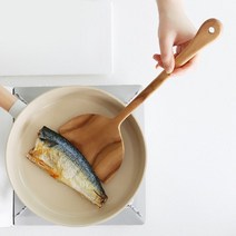 바오 티크 내츄럴 나무 뒤집개와이드, 없음