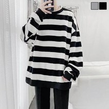 심플한 남성 오버핏 줄무늬티셔츠