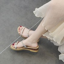 셀럽당 여성 샌들 여름 큐빅 슬리퍼 패션 웨지힐 여성화 E02621