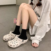 슈즈몽몽 여성 푹신한 통굽 샌들 사무실 스마일 펀칭 슬리퍼