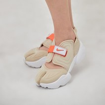 나이키 여성 아쿠아 리프트 200 국내매장판