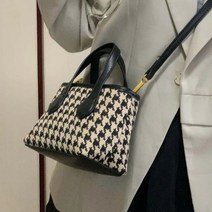 베이직 캐주얼백 원피스 에 어울리는 가방 하객룩 숄더