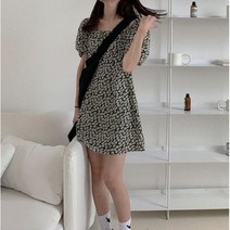 잇츠스타일 잔꽃 플라워 오프숄더 플레어 미니원피스
