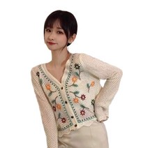 한국 스타일의 여성 스프링 긴 소매 작물 가디건 중공 아웃 크로 셰 뜨개질 니트 자수 꽃 V- 넥 버튼 다운 웨이브 밑단 스웨터 재킷 겉옷